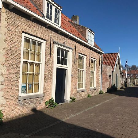 Tuinkamer In Monumentaal Pand Veere Exterior foto